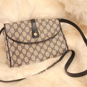 Gucci Vintage Crossbody Bag